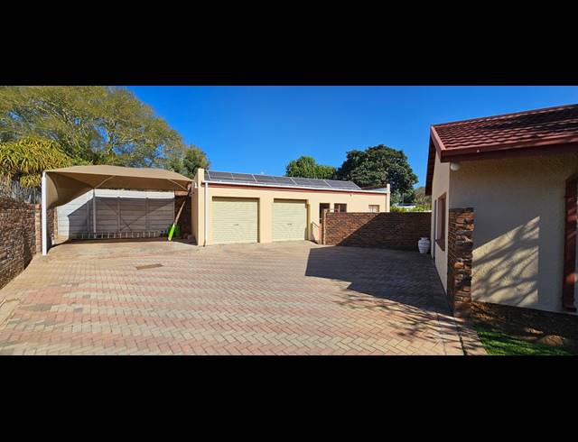 5 BEDROOM HOUSE FOR SALE IN WELGELEGEN